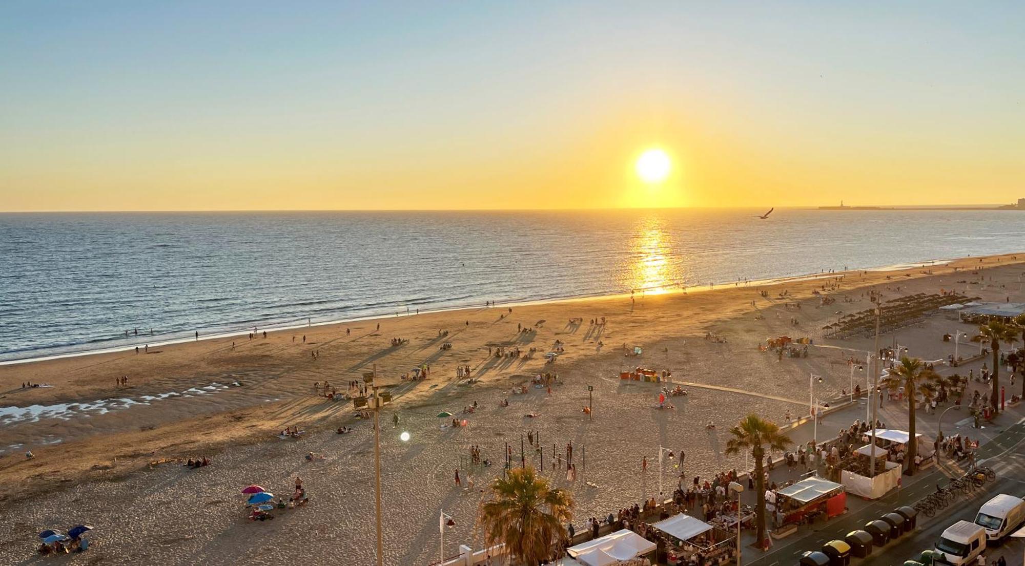 Sunset Victoria Beach Cadice Esterno foto